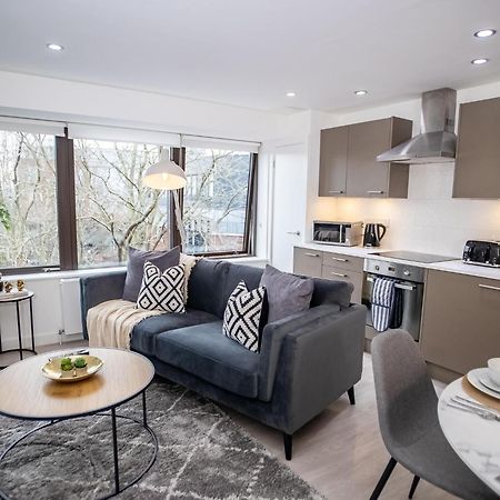 Pembroke House Apartments Exeter For Families Business Relocation Free Parking Exterior foto