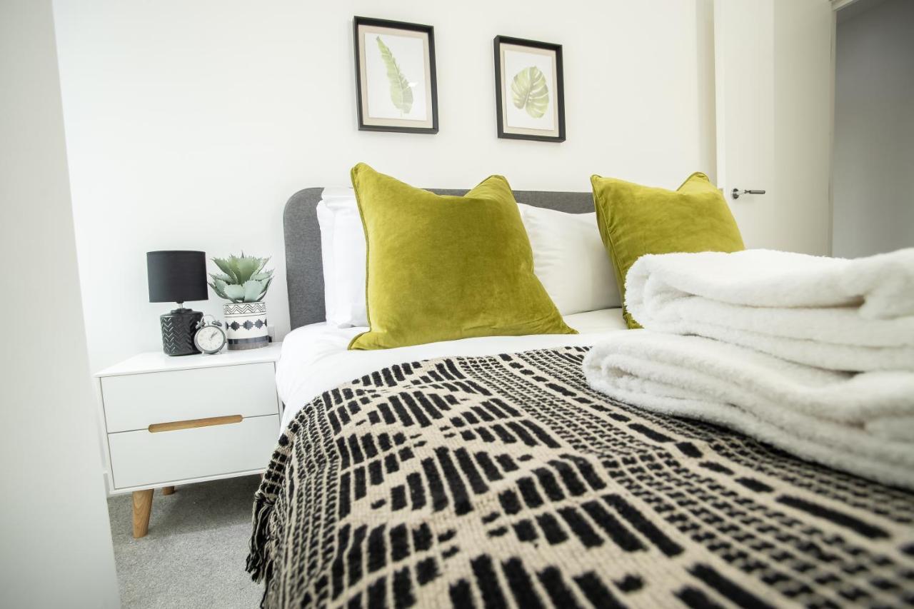 Pembroke House Apartments Exeter For Families Business Relocation Free Parking Exterior foto
